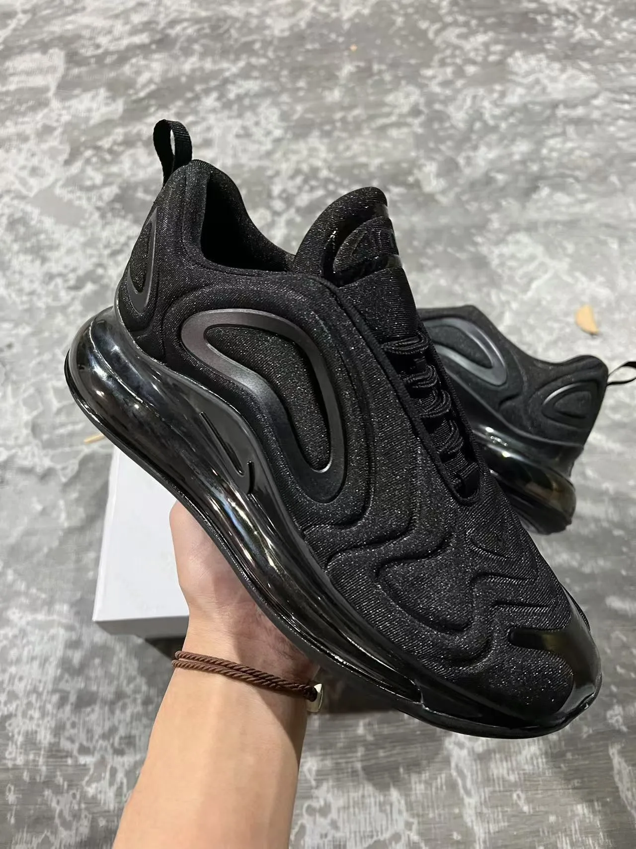 Nike Black Silver Full-Length Visible Air Unit Wave-Shaped Synthetic Overlays Lifestyle Sneakers 2