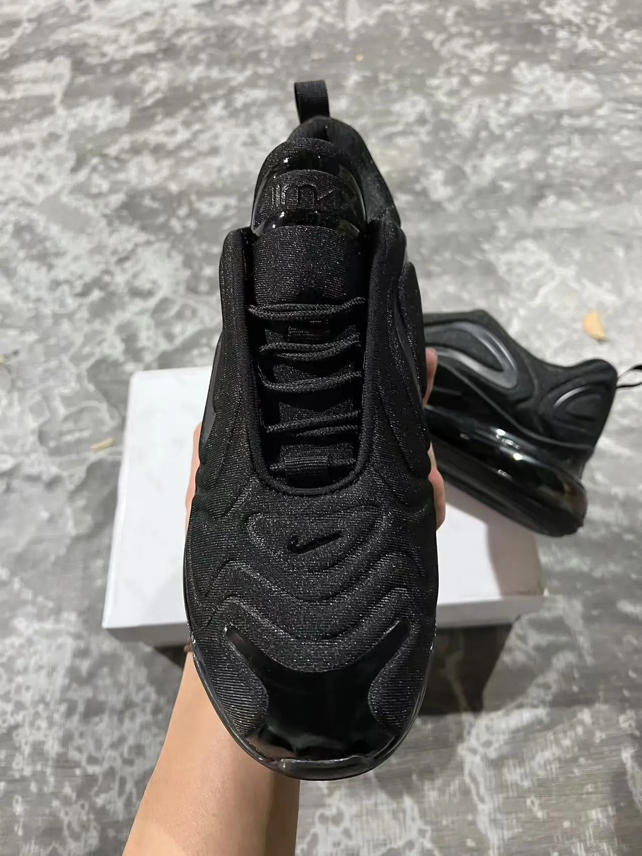 Nike Black Silver Full-Length Visible Air Unit Wave-Shaped Synthetic Overlays Lifestyle Sneakers 3