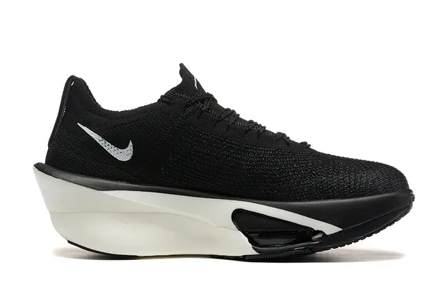 Nike Black Silver Knit Upper Asymmetric Sculpted Midsole Running Shoes 6