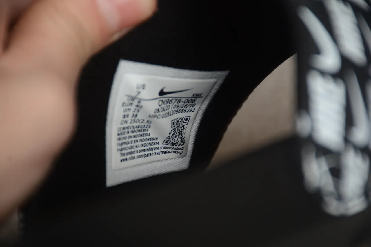 Nike Black White All-Over Logo Strap Molded Contoured Footbed Slippers 4