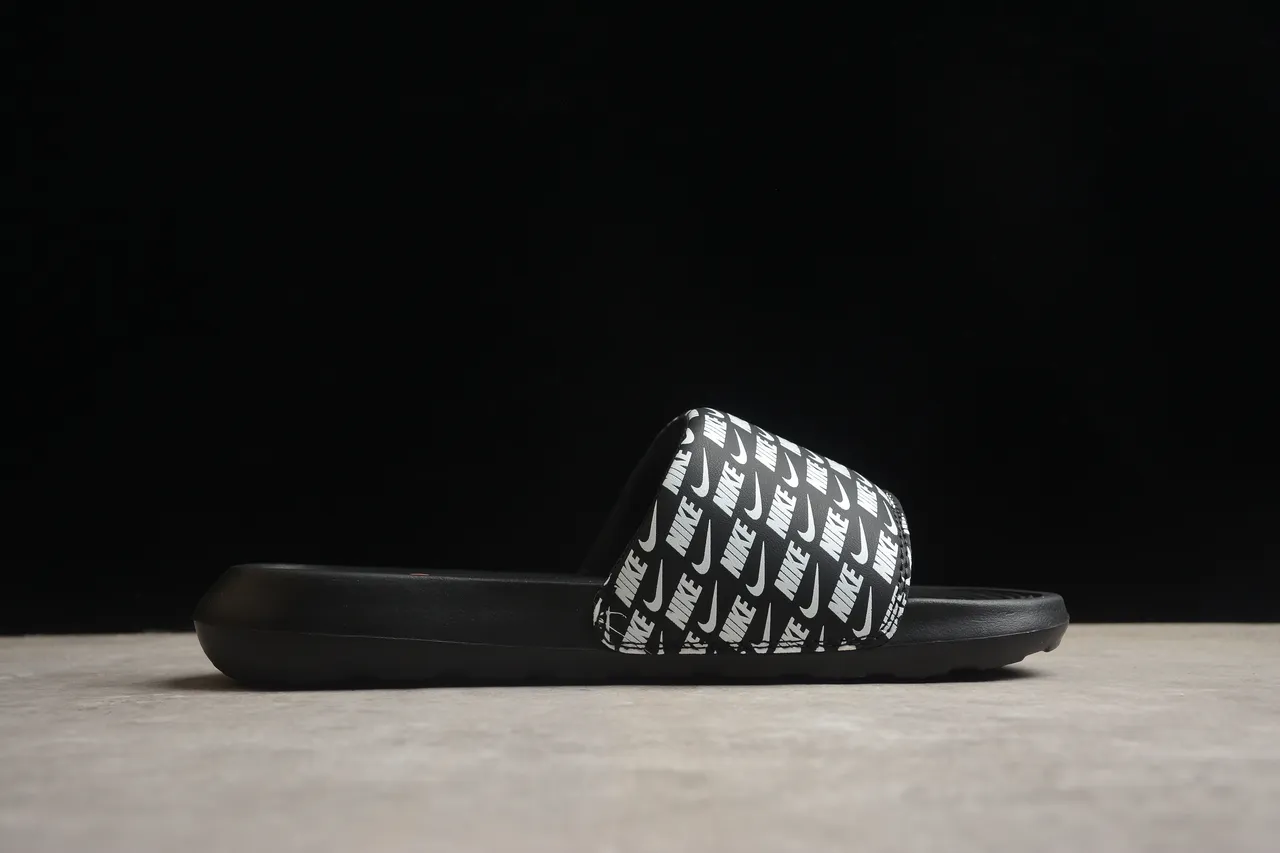 Nike Black White All-Over Logo Strap Molded Contoured Footbed Slippers 11