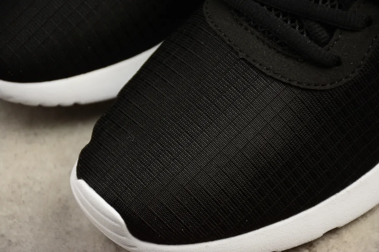 Nike Black White Mesh Upper Metallic Swoosh Lifestyle Sneakers 14