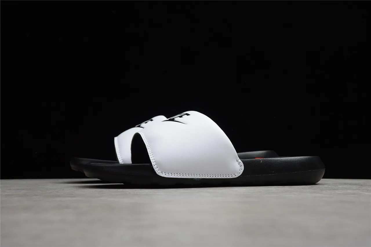 Nike Black White Single-Strap Slide Molded Ribbed Footbed Slippers 11