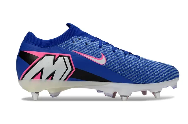 Nike Chaussures de football avec upper en maille bleu rose, col avec ajustement dynamique, pour terrain ferme 7