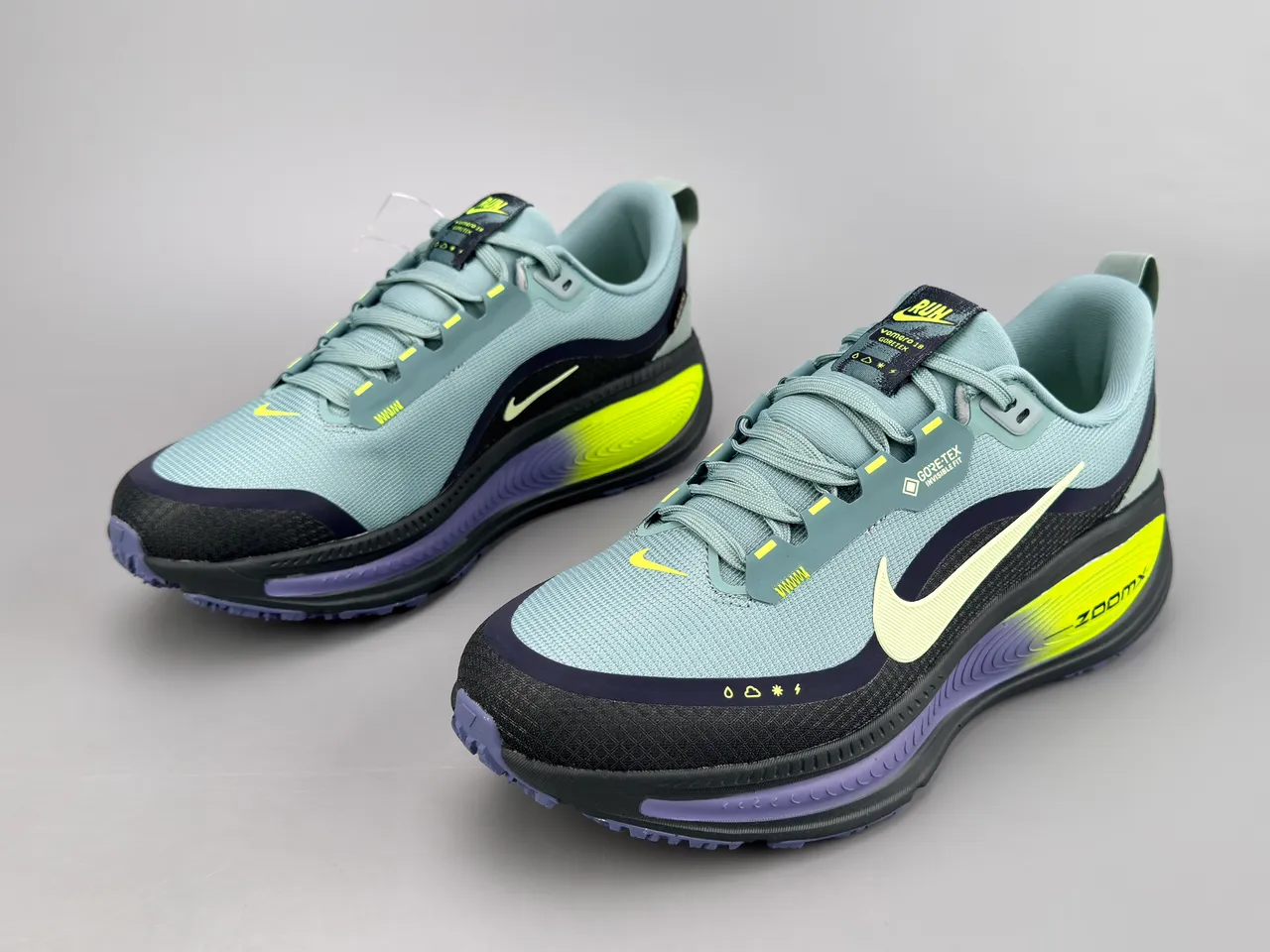 Nike Blue Purple GORE-TEX Waterproof ZoomX Cushioned Running Shoes 7