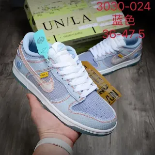 Nike Blue White Grid-Patterned Mesh Upper Contrast Peach Stitching Lifestyle Sneakers