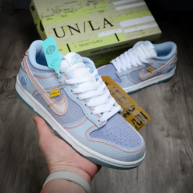 Nike Blue White Grid-Patterned Mesh Upper Contrast Peach Stitching Lifestyle Sneakers 2