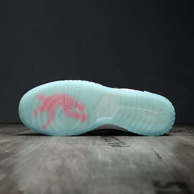 Nike Blue White Grid-Patterned Mesh Upper Contrast Peach Stitching Lifestyle Sneakers 5