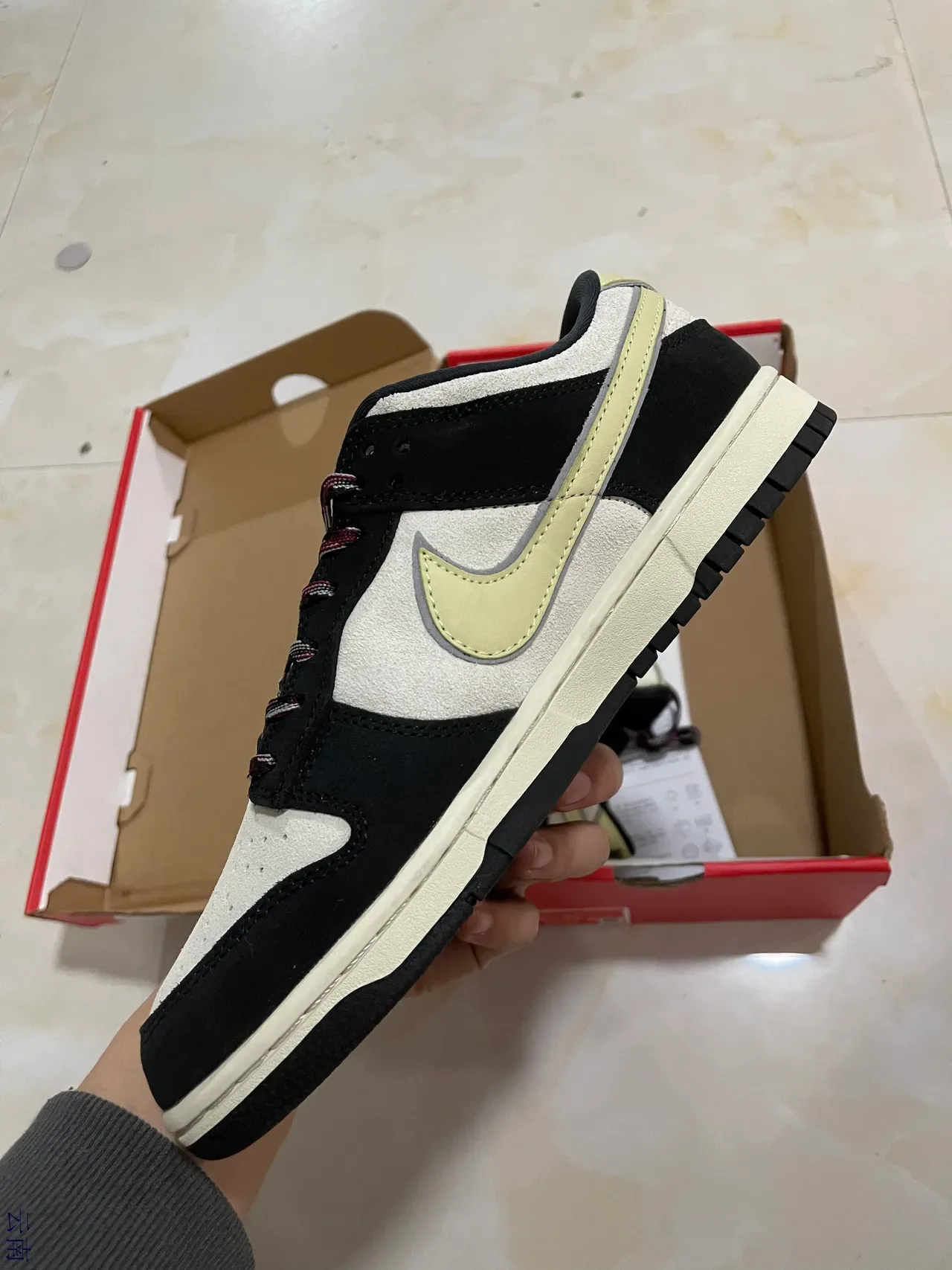 Nike Dunk Low Black Off-White Pale Yellow Lifestyle Sneakers 4
