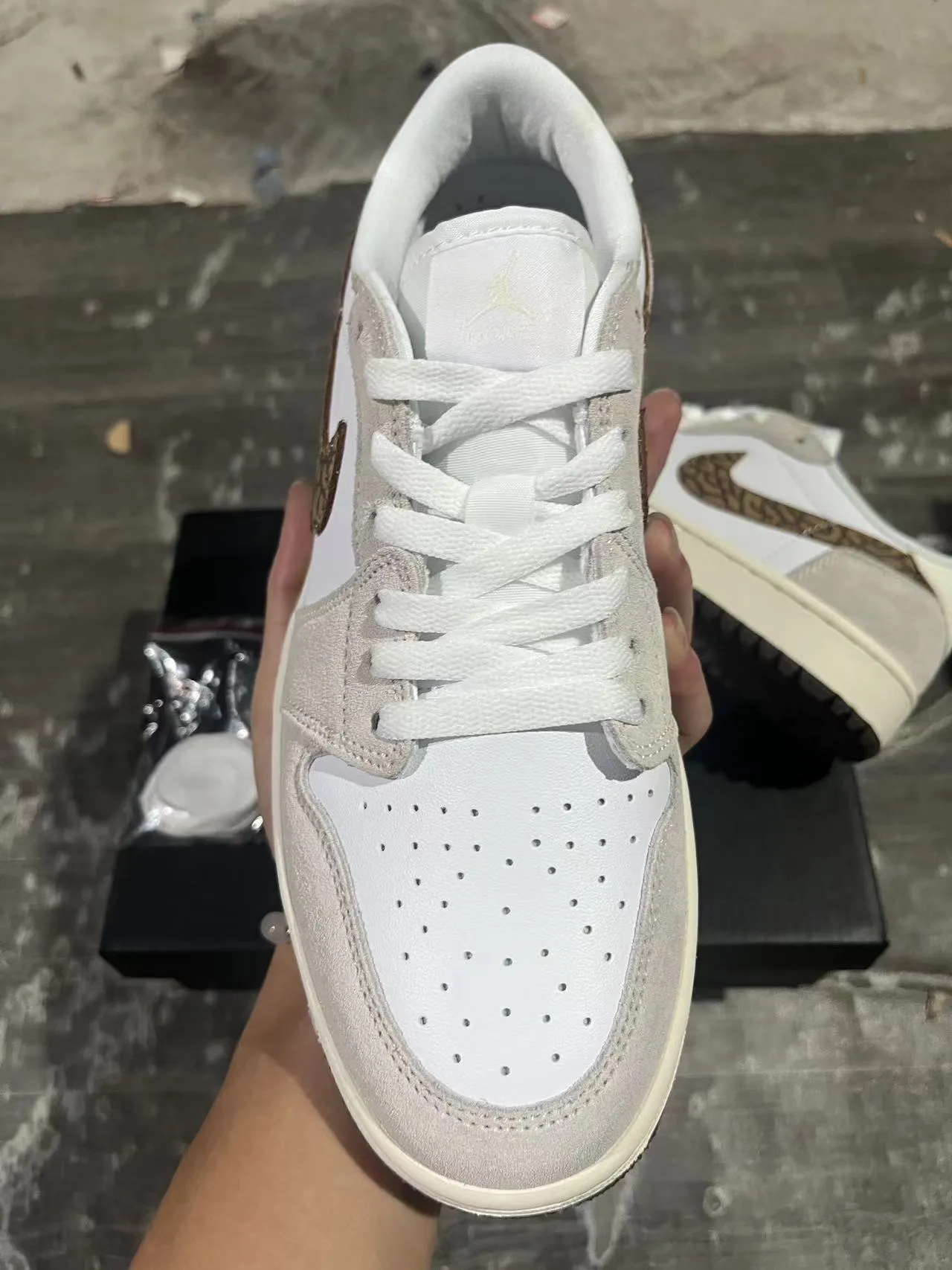 Nike Dunk Low Elephant Print White Gray Lifestyle Sneakers 3