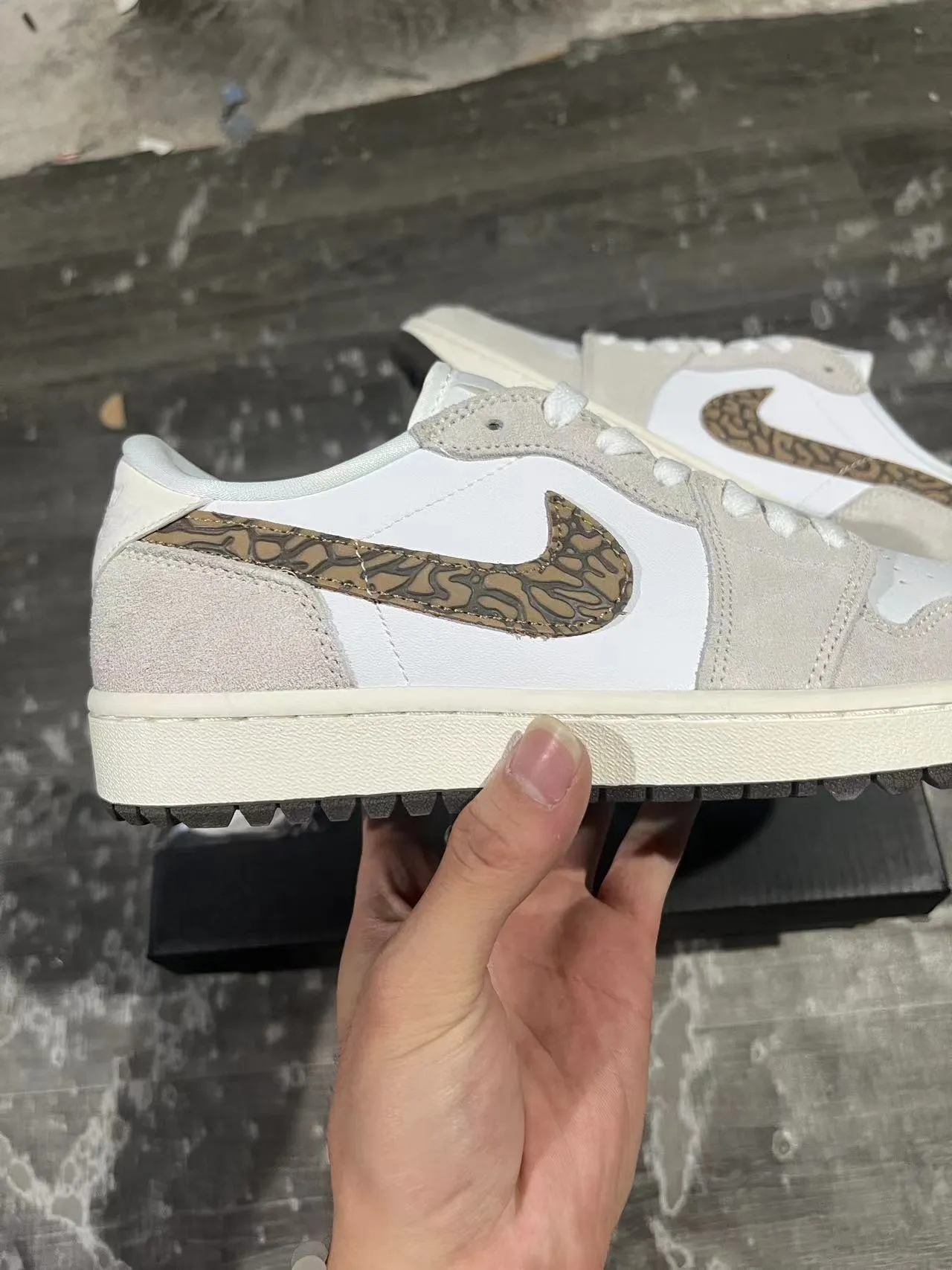 Nike Dunk Low Elephant Print White Gray Lifestyle Sneakers 7