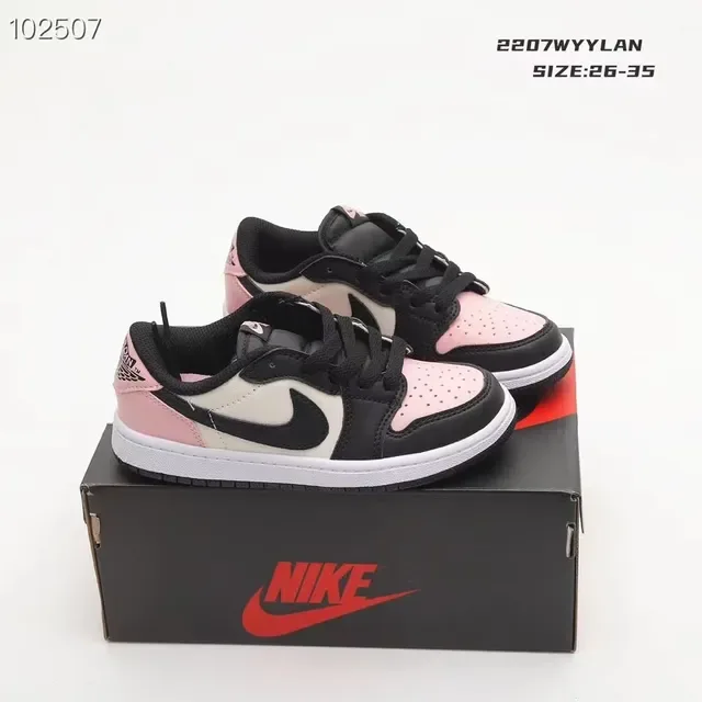 Nike Dunk Low White Red Lifestyle Sneakers 9