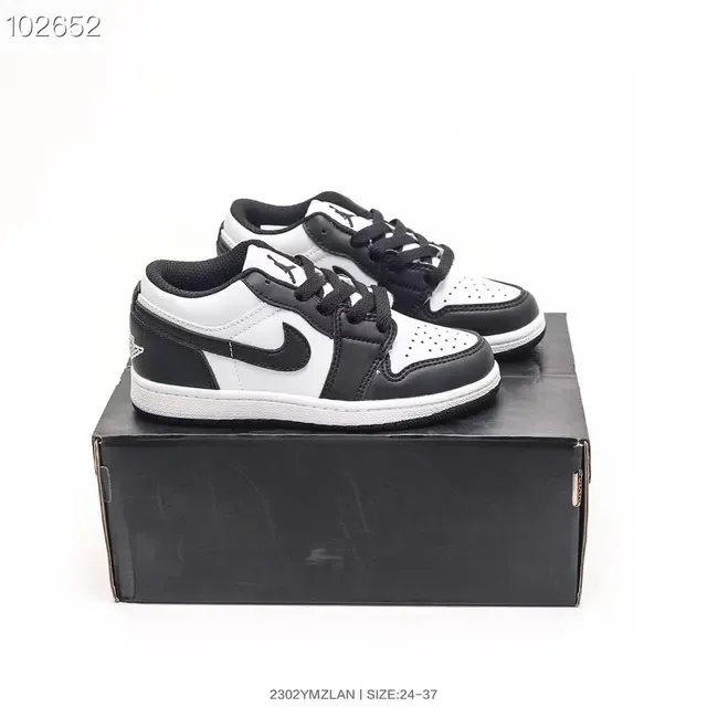 Nike Dunk Low White Red Lifestyle Sneakers 14