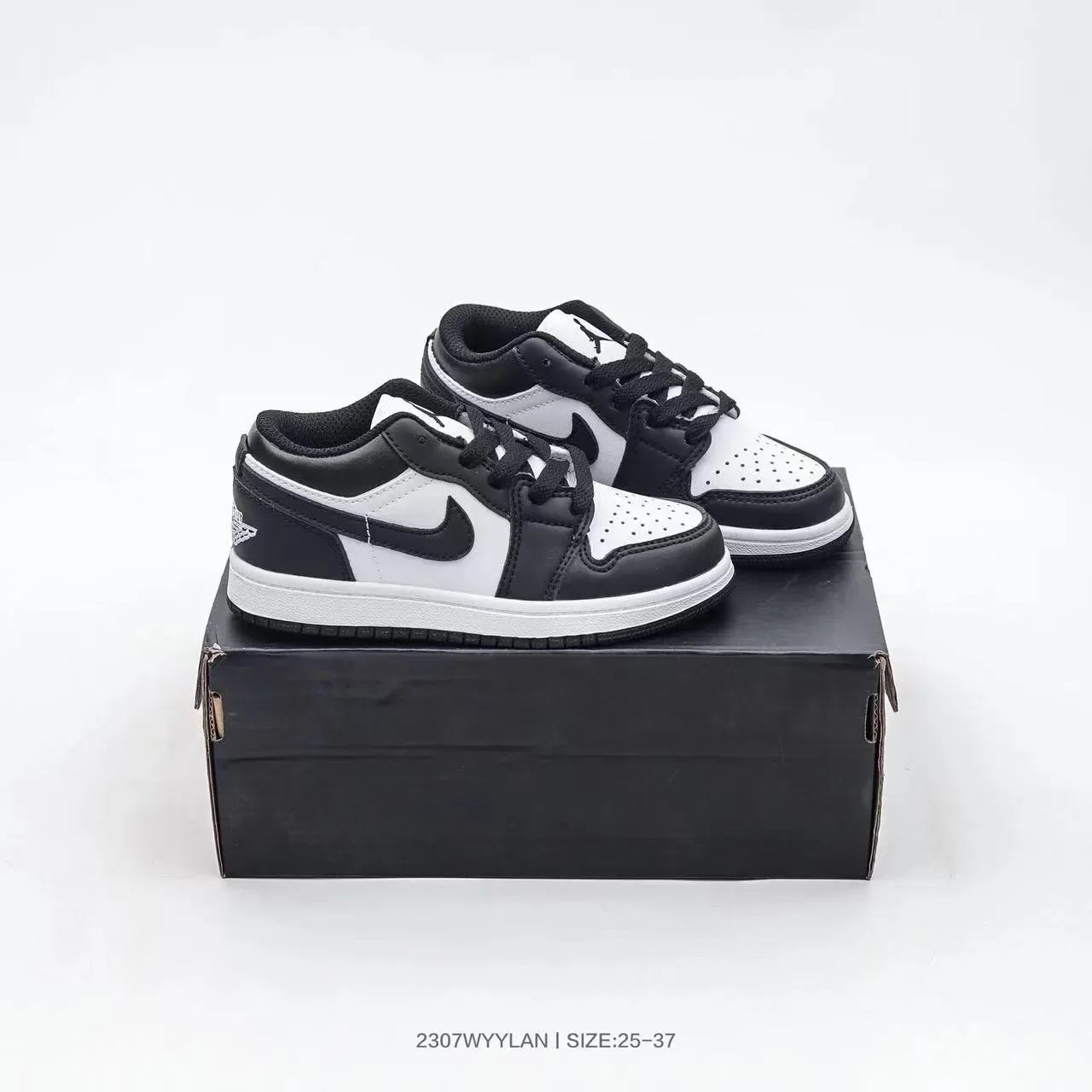 Nike Dunk Low White Red Lifestyle Sneakers 21