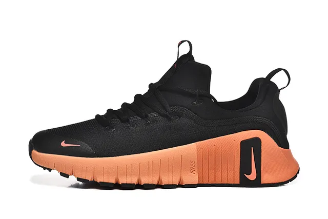 Nike Free-Inspired Chaussures de course en tricot noir et orange 5