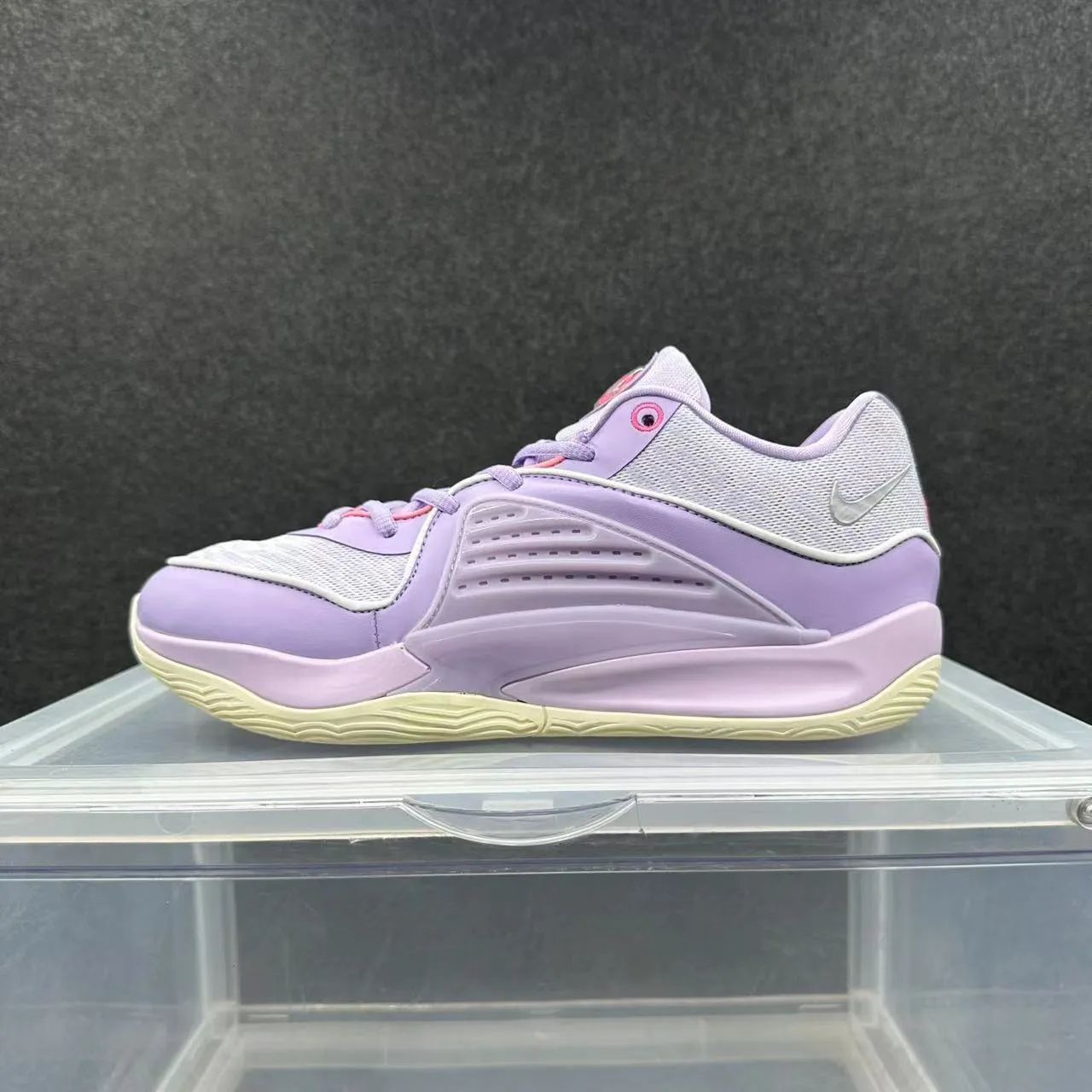 Nike G.T. Cut Light Purple Pink Sculpted Midfoot Cage Basketball Shoes 2