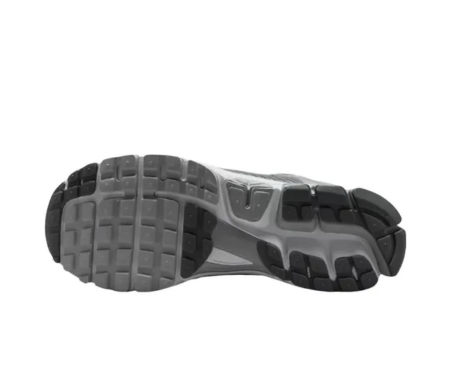 Nike Gray Black Mesh Upper Synthetic Cage Overlays Lifestyle Sneakers 2