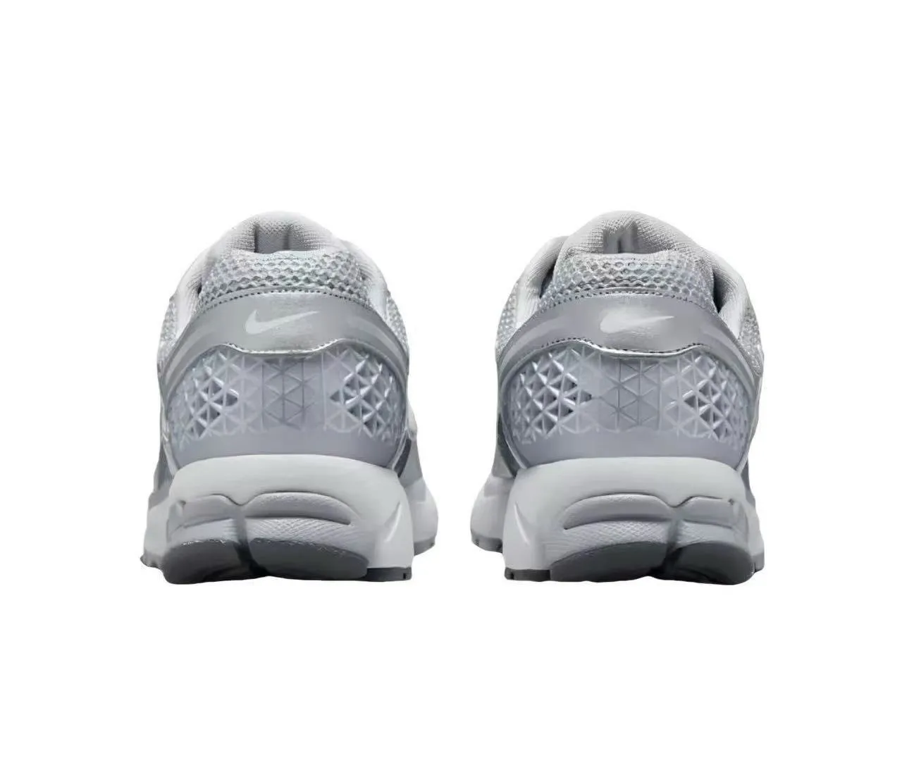 Nike Gray Black Mesh Upper Synthetic Cage Overlays Lifestyle Sneakers 4