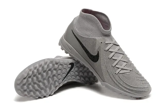 Nike Gris Noir Flyknit Upper Turf Chaussures de Football 6