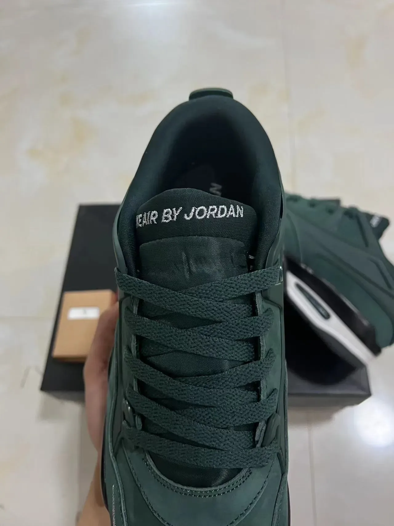 Nike Green Black Dark Suede And Synthetic Upper Sculpted Midsole Lifestyle Sneakers 4