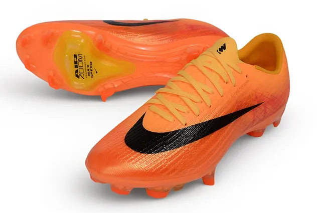 Nike Mercurial Vapor Orange et Noir Flyweave Knit Upper Col bas Firm-Ground Chaussures de football 4