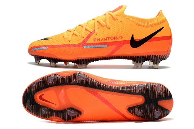 Nike Chaussures de football à empeigne tricotée orange et noir, col avec ajustement dynamique et sol ferme 3