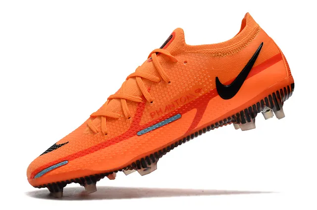 Nike Chaussures de football à empeigne tricotée orange et noir, col avec ajustement dynamique et sol ferme 11