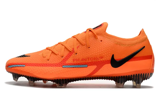 Nike Chaussures de football à empeigne tricotée orange et noir, col avec ajustement dynamique et sol ferme 12