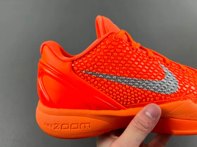 Nike Orange Silver Pebbled Synthetic Upper Low-Cut Silhouette Basketball Shoes 3