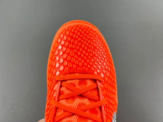 Nike Orange Silver Pebbled Synthetic Upper Low-Cut Silhouette Basketball Shoes 5