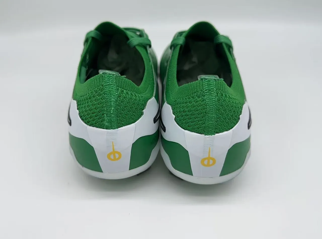 Nike Phantom GT Green White Low-Cut Knit Upper Textured Forefoot Firm-Ground Soccer Shoes 8