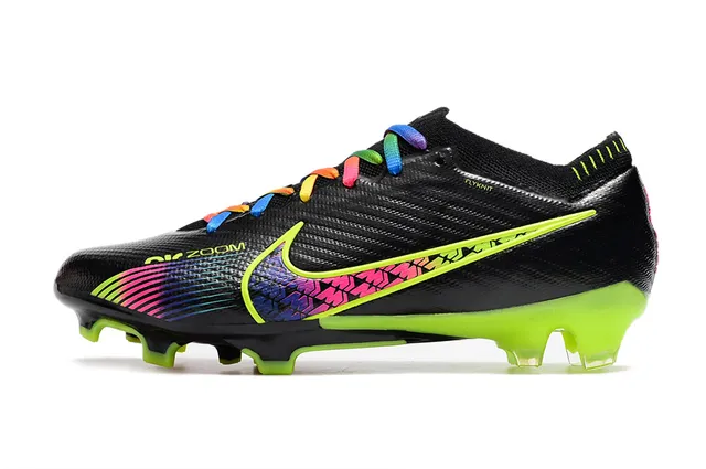 Nike Phantom GT Rainbow Firm-Ground Chaussures de football 12