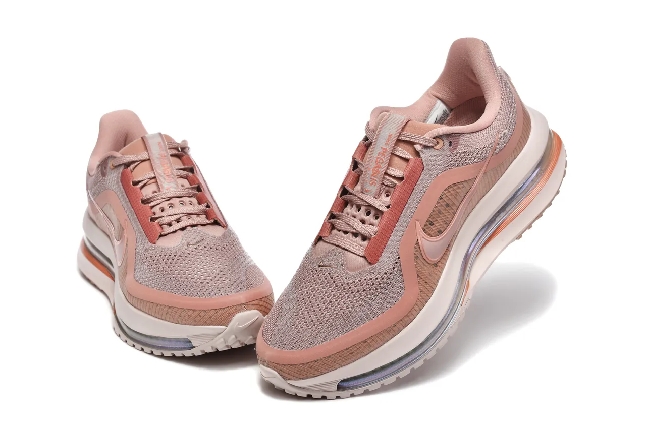 Nike Chaussures de running avec partie supérieure en knit ingénieré beige rose, unité Air Zoom visible 3