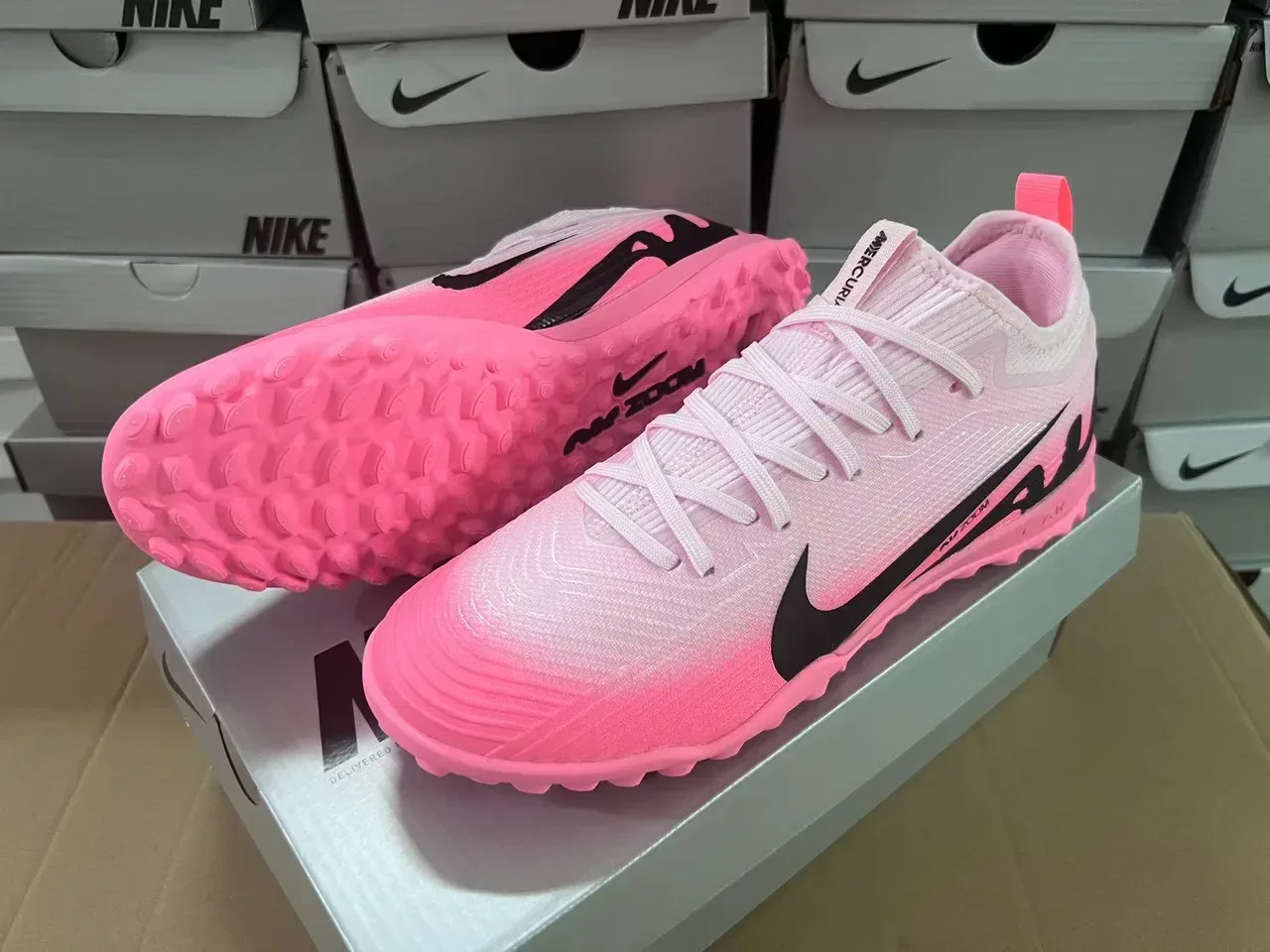Nike Pink Black Knit Upper Low-Profile Sole Turf Soccer Shoes 8