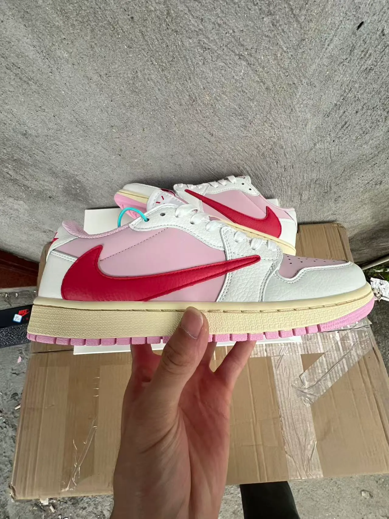 Nike Pink Red Low-Top Leather-Paneled Lifestyle Sneakers 7