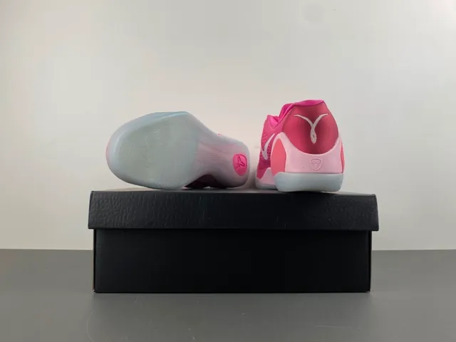 Nike Pink White Engineered Mesh Upper Perforated Ventilation Basketball Shoes 16
