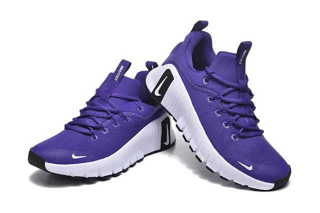 Nike Purple White Knit Upper Sculpted Ridged Midsole Sneakers 2