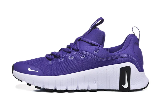 Nike Purple White Knit Upper Sculpted Ridged Midsole Sneakers 6