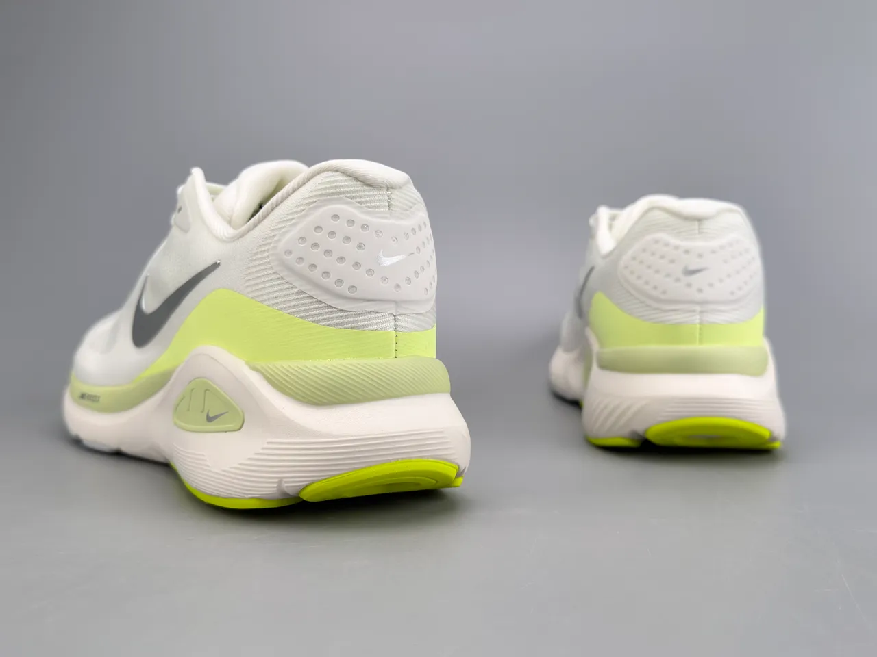 Nike ReactX White Yellow Engineered Mesh Upper Sculpted Midsole Running Shoes 8