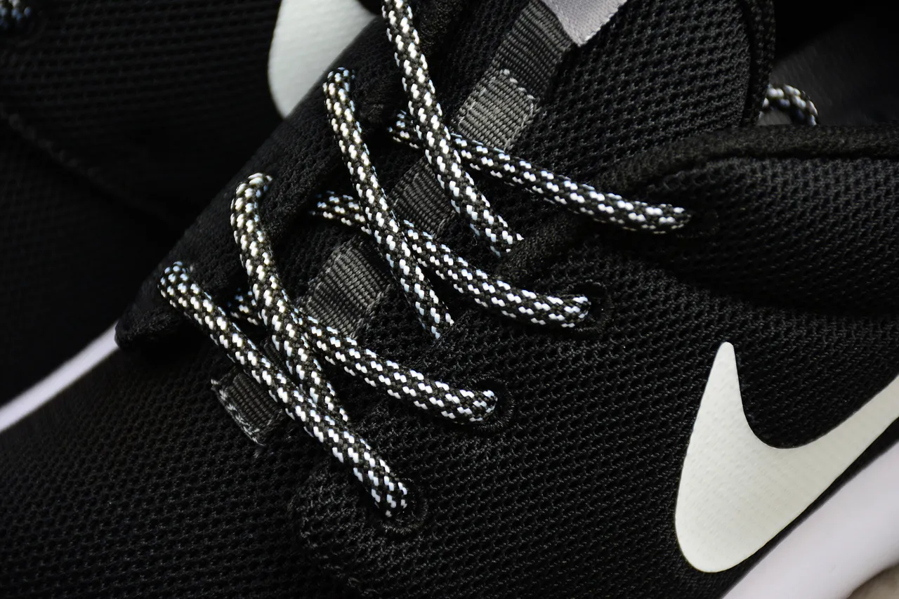 Nike Roshe One Black and White Lifestyle Sneakers 13