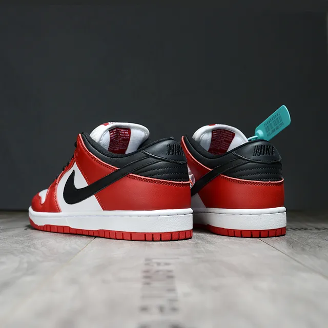 Nike SB Dunk Low Red White Black Skateboard Shoes 3