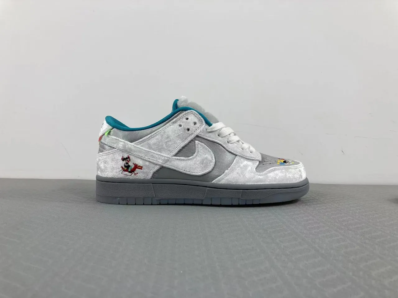 Nike SB Dunk Low Silver Satin Embroidered Character Skateboard Shoes 11
