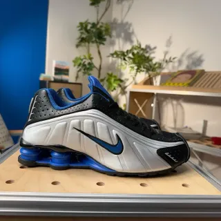 Nike Shox R4 সিলভার কালো নীল লাইফস্টাইল স্নিকার