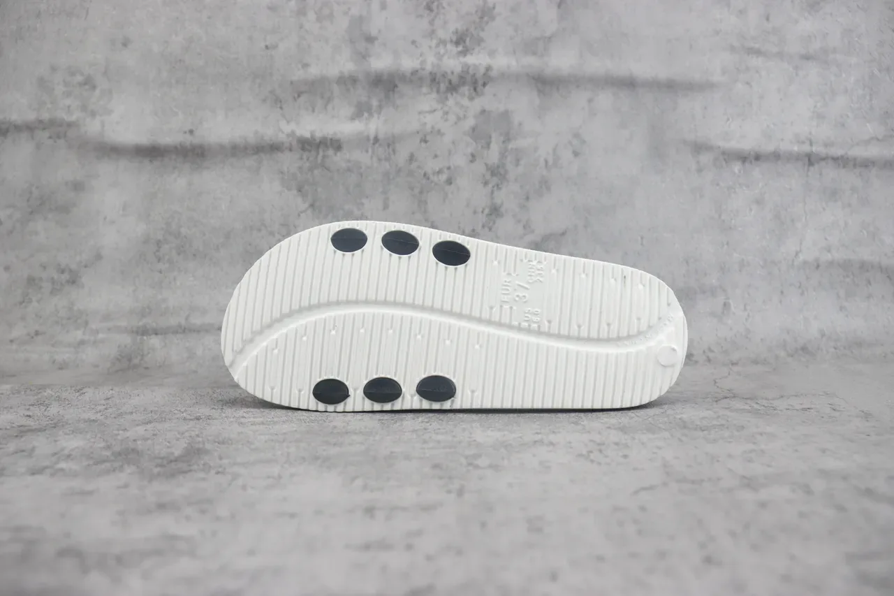 Nike Slide Black and White Strap Slipper 6