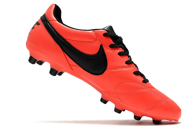 Nike Tiempo Chaussures de football Orange Noir Low-Cut Cuir matelassé Haut Terrain Ferme 2