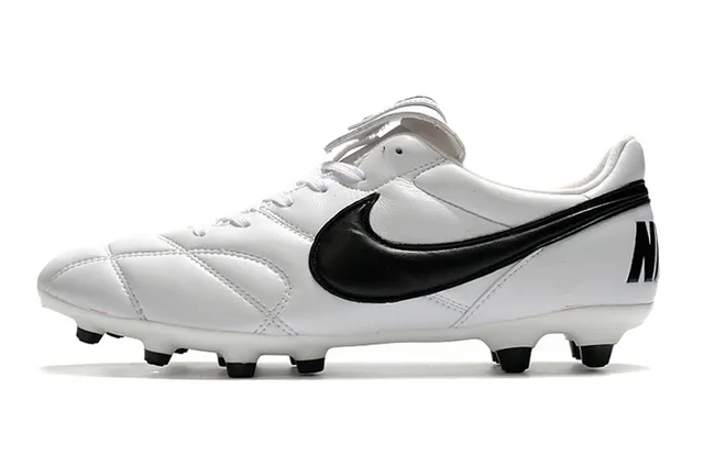 Nike Tiempo Chaussures de football Orange Noir Low-Cut Cuir matelassé Haut Terrain Ferme 21