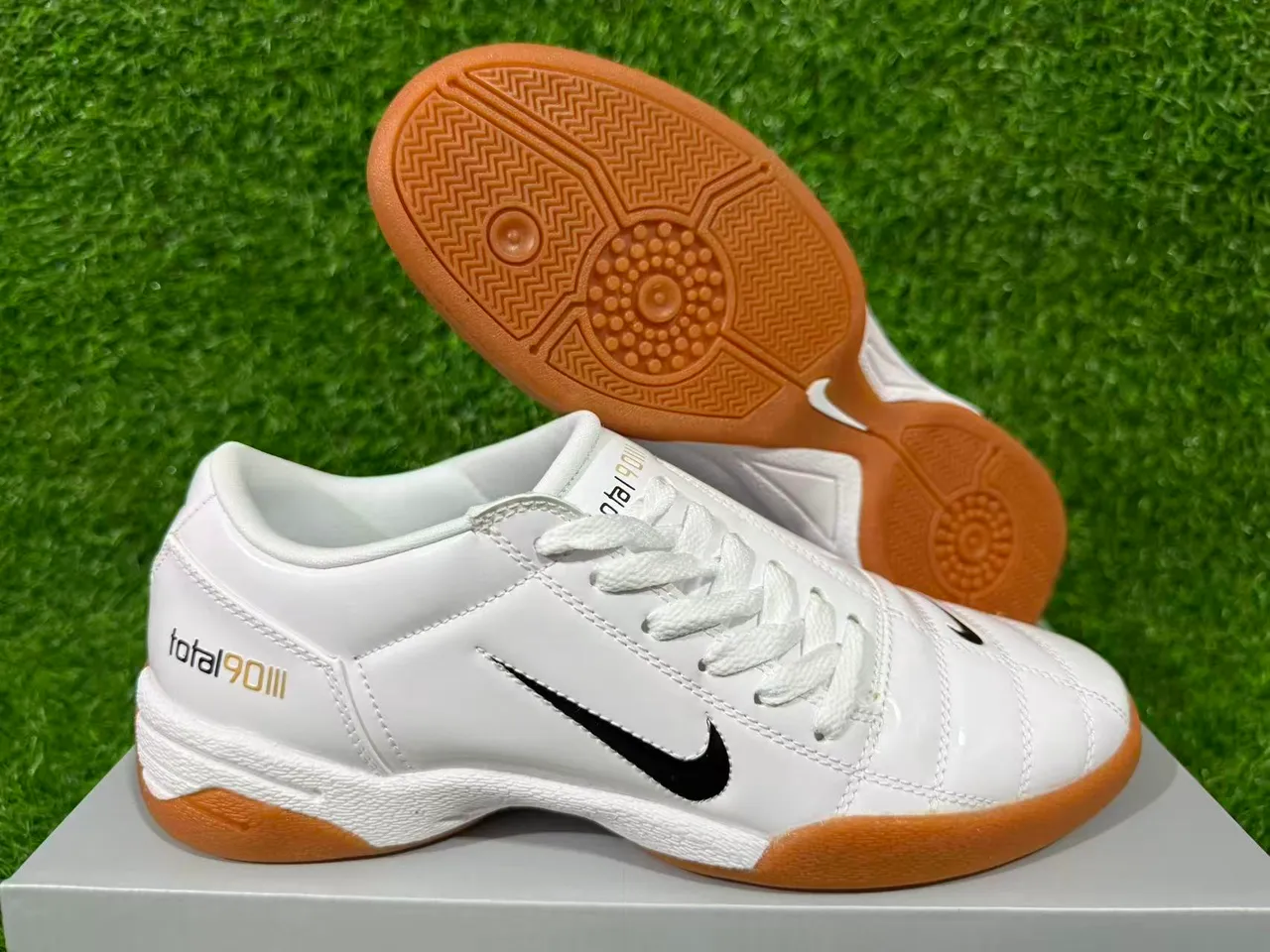 Nike Total 90 III White Gum Chaussures de football indoor 3