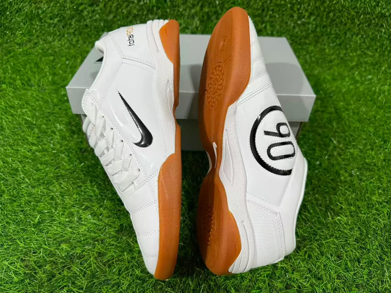 Nike Total 90 III White Gum Chaussures de football indoor 5