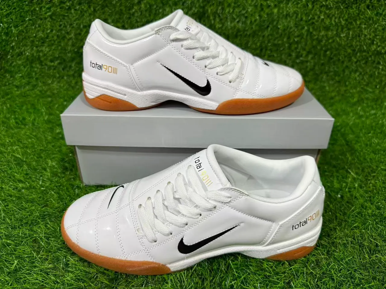 Nike Total 90 III White Gum Chaussures de football indoor 8