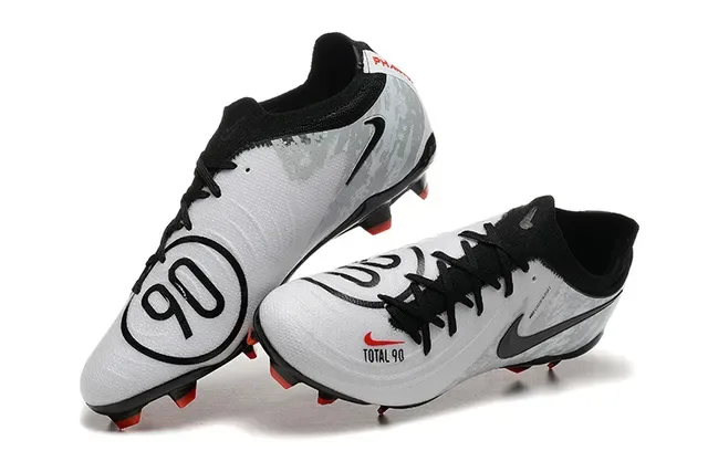 Nike Total 90 Blanc Noir Low-Cut Upper Synthétique Swoosh Overlay Firm-Ground Chaussures de Football 3